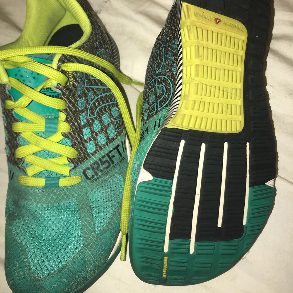 Reebok crossfit seafoam green 8.5